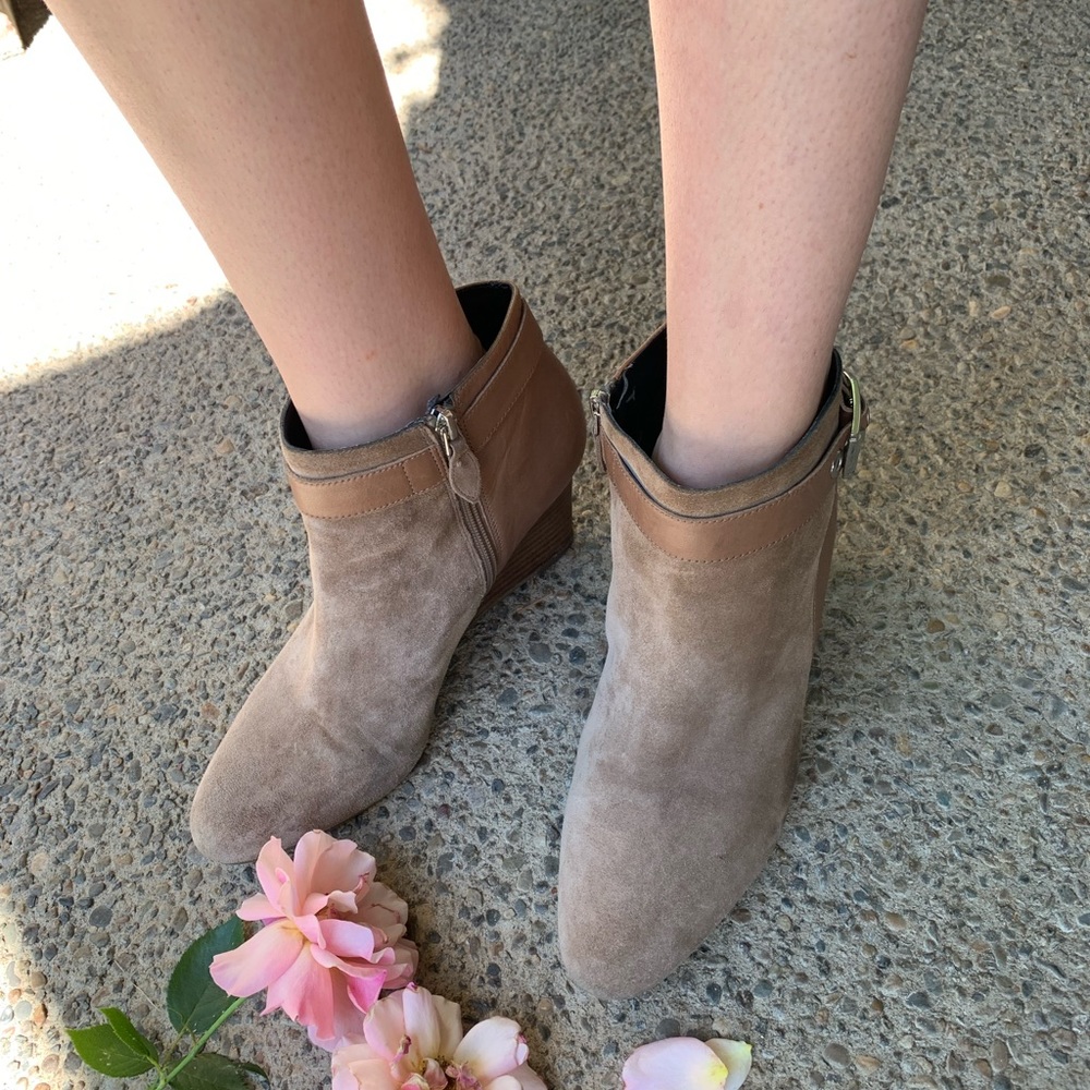 FRANCO SARTO, Lucita booties!! - Picture 4 of 16